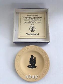 Wedgwood Cane Jasperware Pin Dish In Excellent Condition