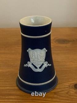 Wedgwood Dark Blue Jasper Dip Spill Vase Souvenir Ware Ambleside Crest C1900