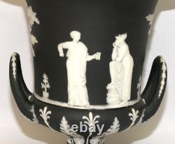 Wedgwood England Crater Vase Black + White Jasperware 19th Century H 25.5cm