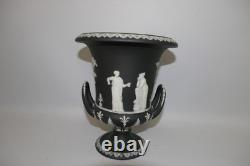 Wedgwood England Crater Vase Black + White Jasperware 19th Century H 25.5cm