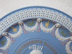 Wedgwood Five Color Jasper Ware American Independence Bicentennial Trophy Plate