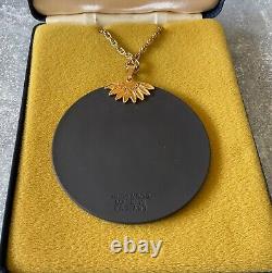 Wedgwood Gold On Black Jasper Jasperware Queen Ankhesenamun Pendant Boxed Eygpt