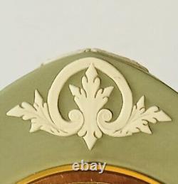 Wedgwood Green Jasperware Clock Baronet Of London Mantel Clock Boxed