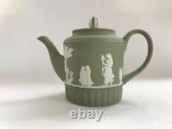 Wedgwood Green Jasperware Small Teapot In Excellent Condition