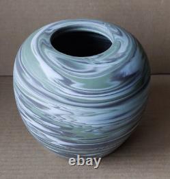 Wedgwood Green Swirled Marbled Jasperware Heavy Large Vase