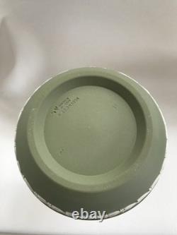 Wedgwood Green jasperware large posy vase in excellent condition
