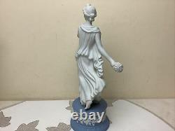 Wedgwood Jasper Figurine The Dancing Hours Collection Floral Posy Number 1548