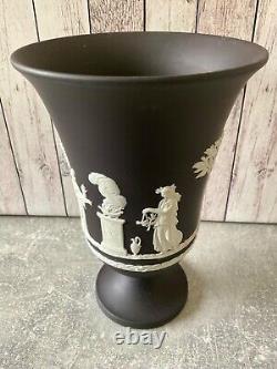 Wedgwood Jasper Jasperware White On Black Large Impressive Arcadian Vase