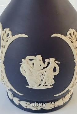 Wedgwood Jasper Portland Blue Vase Laurel Border jasperware