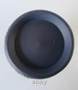 Wedgwood Jasper Portland Blue Vase Laurel Border jasperware