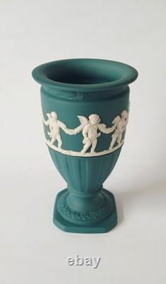 Wedgwood Jasper Spruce Green Footed Vase Cherubs jasperware