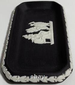Wedgwood Jasperware Black Basalt & White Jewelry Dish Neoclassical, 1960s