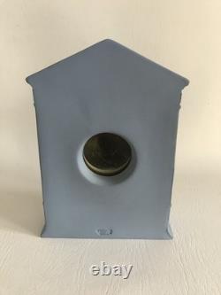 Wedgwood Jasperware Blue Dancing hours clock in excellent working condition