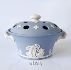 Wedgwood Jasperware Blue Pourri Pot Dish and Lid
