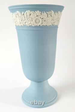 Wedgwood Jasperware Blue Vase 10th Anniversary TRB Chemedica Rare