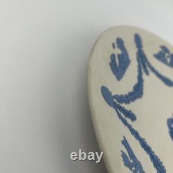 Wedgwood Jasperware Blue on White Plate Cherub 1980 Signed