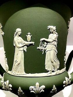 Wedgwood Jasperware Campagna Urn and Cover Sage Green STUNNING COLOUR DETAIL