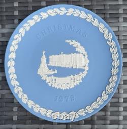 Wedgwood Jasperware Christmas Plates, Complete 10-Year Set 1979-1988, England