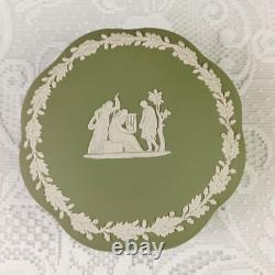 Wedgwood Jasperware (Cream Color on Celadon Green)