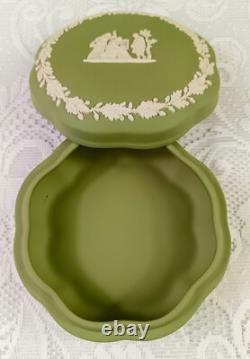 Wedgwood Jasperware (Cream Color on Celadon Green)