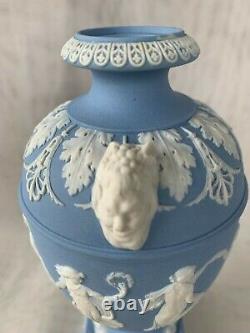 Wedgwood Jasperware Cream Lavender / Blue Dancing Hours Vase / Urn on Base 2