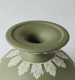 Wedgwood Jasperware Green Bowl Lions Head And Garland