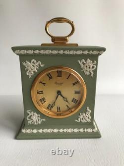 Wedgwood Jasperware Green Mantle Clock Baronet Of London in working condition