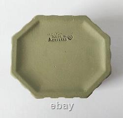 Wedgwood Jasperware Green Spring Seasons Fluted Trinket Box