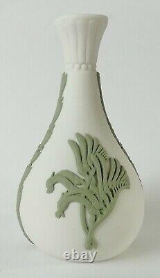 Wedgwood Jasperware Green White Australian Kangaroo Paw Bud Vase Miniature
