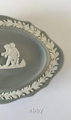 Wedgwood Jasperware Grey Trinket Box Boat Shaped