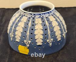 Wedgwood Jasperware Lamp Shade Hightower Collection Texas Exhibit 2012