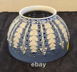 Wedgwood Jasperware Lamp Shade Hightower Collection Texas Exhibit 2012