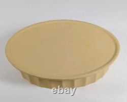 Wedgwood Jasperware Library Collection Cane Yellow Black Basalt Oval Column Box