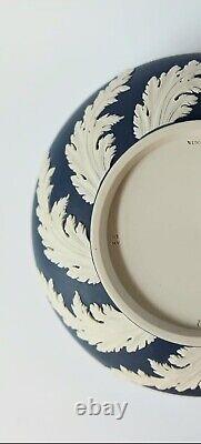 Wedgwood Jasperware Portland Blue Acanthus Leaf Bowl