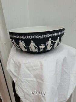 Wedgwood Jasperware White On Basalt Black Large Dancing Hours Prestige Bowl