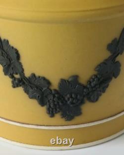 Wedgwood Jasperware Yellow and Black Dip Jam Pot Lion Head and Garland Wedgwood Jasperware Yellow and Black Dip Jam Pot Lion Head and Garland
