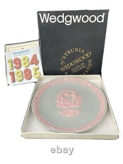 Wedgwood Jasperware valentine plates Pink On Gray With Box
