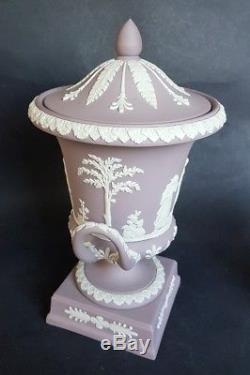 Wedgwood Lilac Jasper ware Pedestal Campana Urn with Lid 11.5 / 29 cm tall