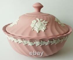 Wedgwood Pink Jasper Powder Dish and Lid Fluted jasperware