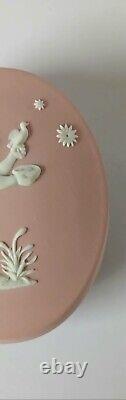 Wedgwood Pink Jasperware Trinket Box Cherub