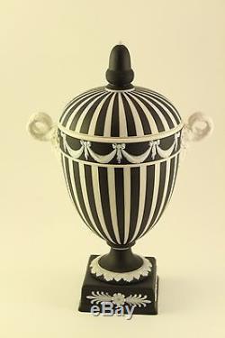 Wedgwood Pottery Black & White Bacchus Handled Jasperware Urn Cover Lidded Vase