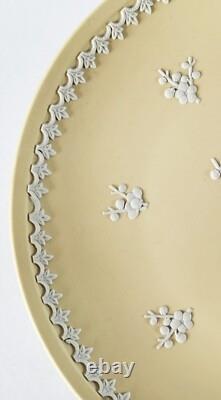 Wedgwood Primrose Jasperware Plate Prunus Blossom 8 1/4 Inch