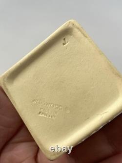 Wedgwood Primrose Yellow Jasperware Jasper Egyptian Sphynx Square Trinket Box