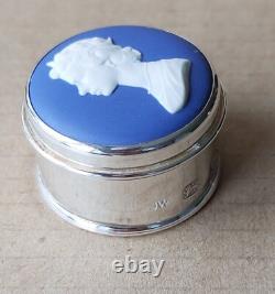 Wedgwood ROYAL BLUE Jasperware + SILVER BRITISH Queen Jubilee Miniature Box