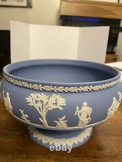 Wedgwood Rose Bowl Jasper Ware