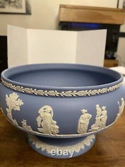 Wedgwood Rose Bowl Jasper Ware