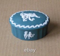 Wedgwood SPRUCE GREEN Jasper Oval Cherub Box
