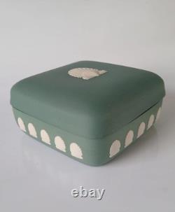 Wedgwood Teal Green Jasper Trinket Box Seashell jasperware