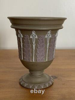 Wedgwood Tricolour Acanthus & Snowdrop Decorated Vase C1810