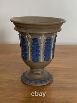 Wedgwood Tricolour Drab Stoneware Vase Acanthus Leaf & Snowdrop Relief C1810